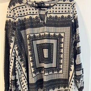 Elegant Black and Cream Women's Blouse